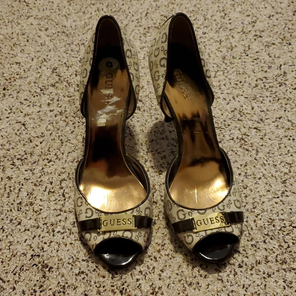 GUESS Signature Open Toe High Heel Shoes